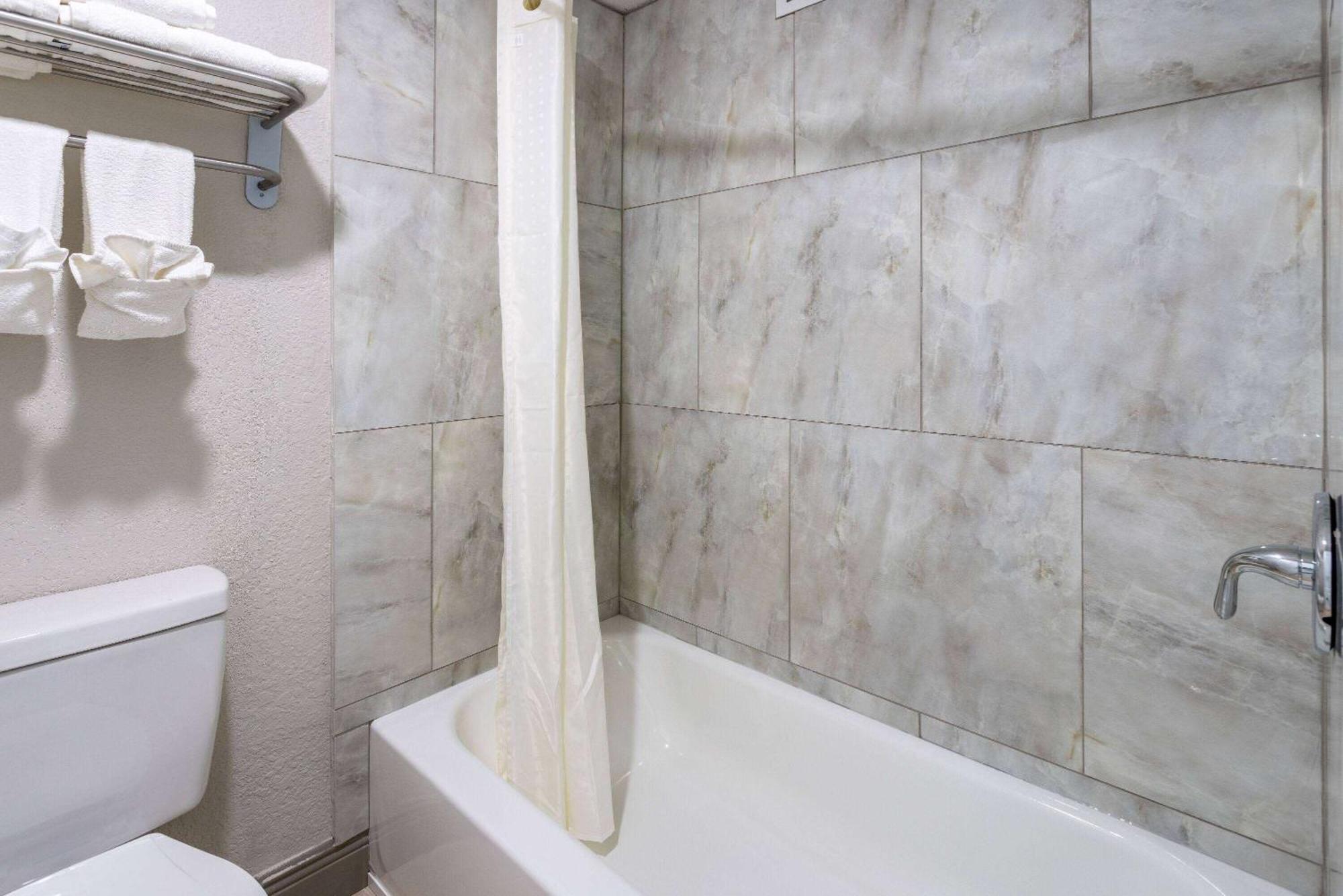 Travelodge By Wyndham Kingsland Ga Εξωτερικό φωτογραφία